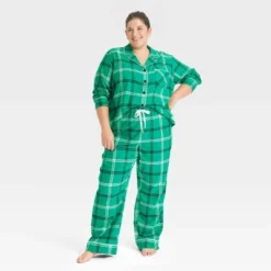 Women's Plaid Flannel Matching Family Pajama Set - Wondershop™ Green 7 Women's Plaid Flannel Matching Family Pajama Set - Wondershop™ Green -Wondershop GUEST 33d2de61 b21c 4ae5 91bc b88b4c44338d