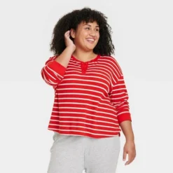 Women's Striped Matching Family Thermal Pajama Top - Wondershop™ Red -Wondershop GUEST edebf4b3 81bb 4e7b 8217 10ac3773f341